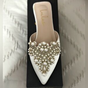 Bridal flats, brand new, never worn